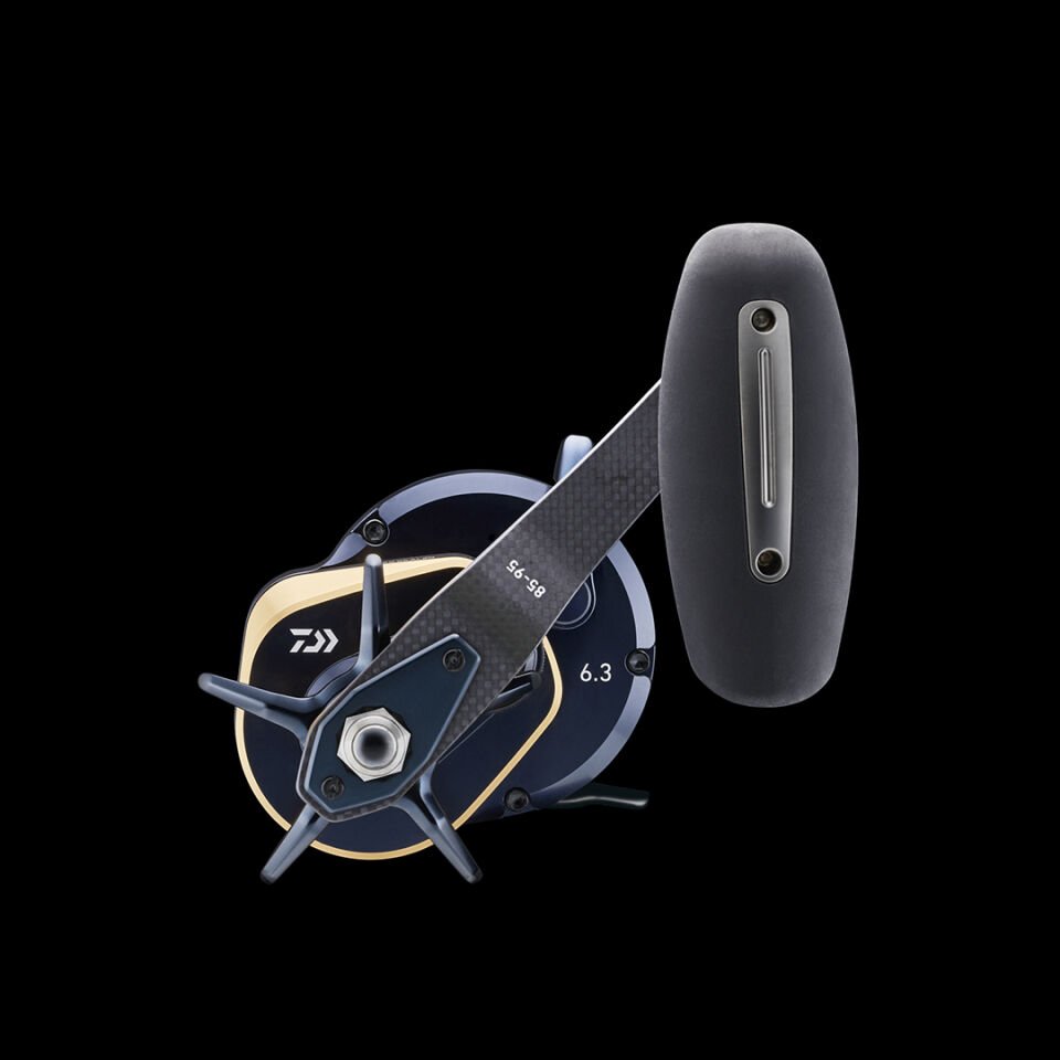 DAIWA SALTIGA 2024 15 L ÇIKRIK MAKARA