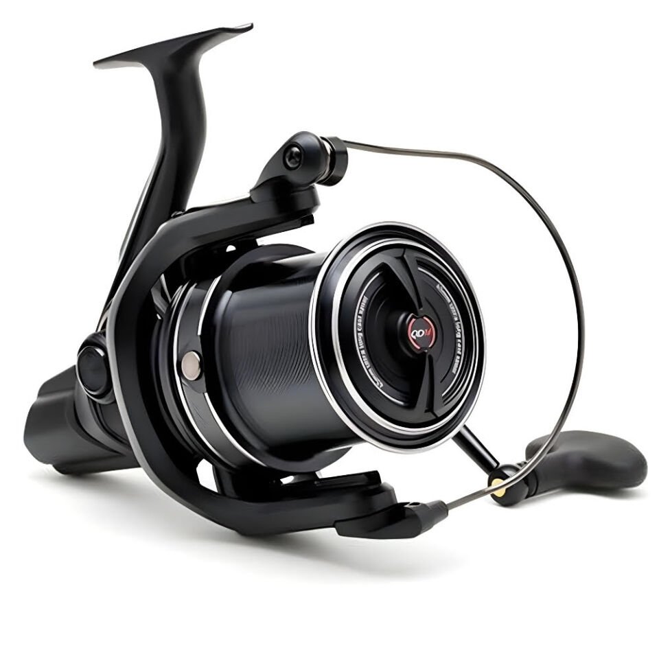 Daiwa Emblem 23 45SCW 5000C QD Makara