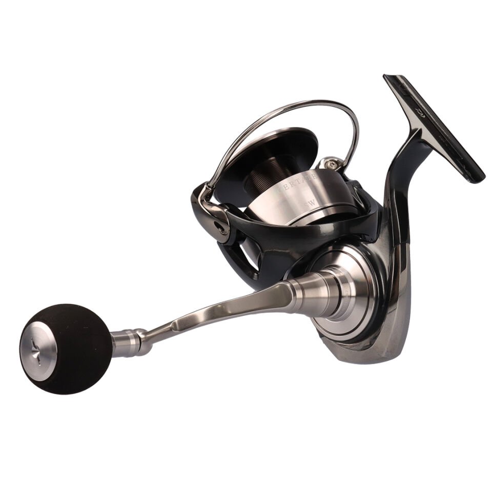 DAIWA CERTATE G 24SW 4000 XH MAKARA