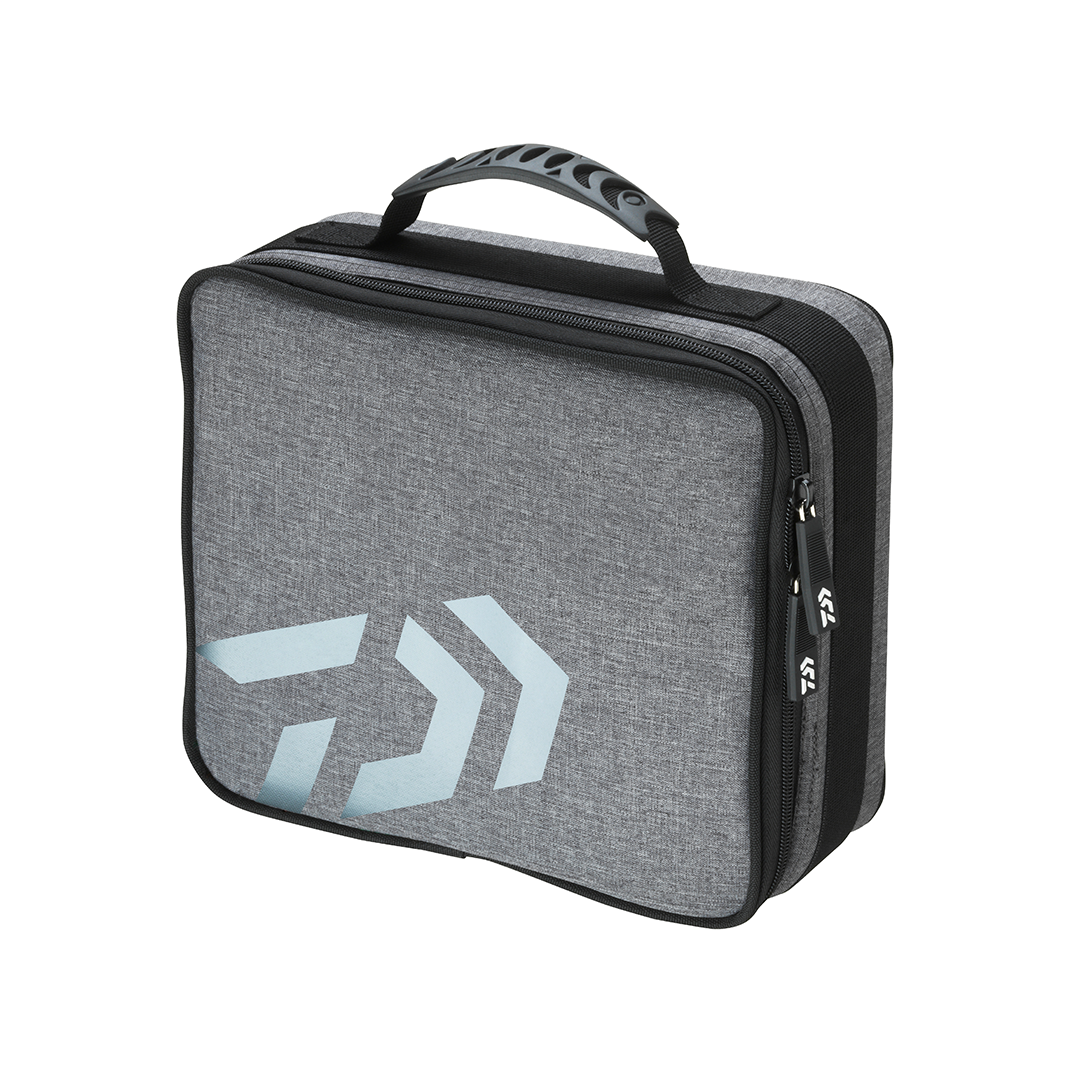 DAIWA BALIKÇI SAHTE YEM ÇANTASI GRİ 17*18*4