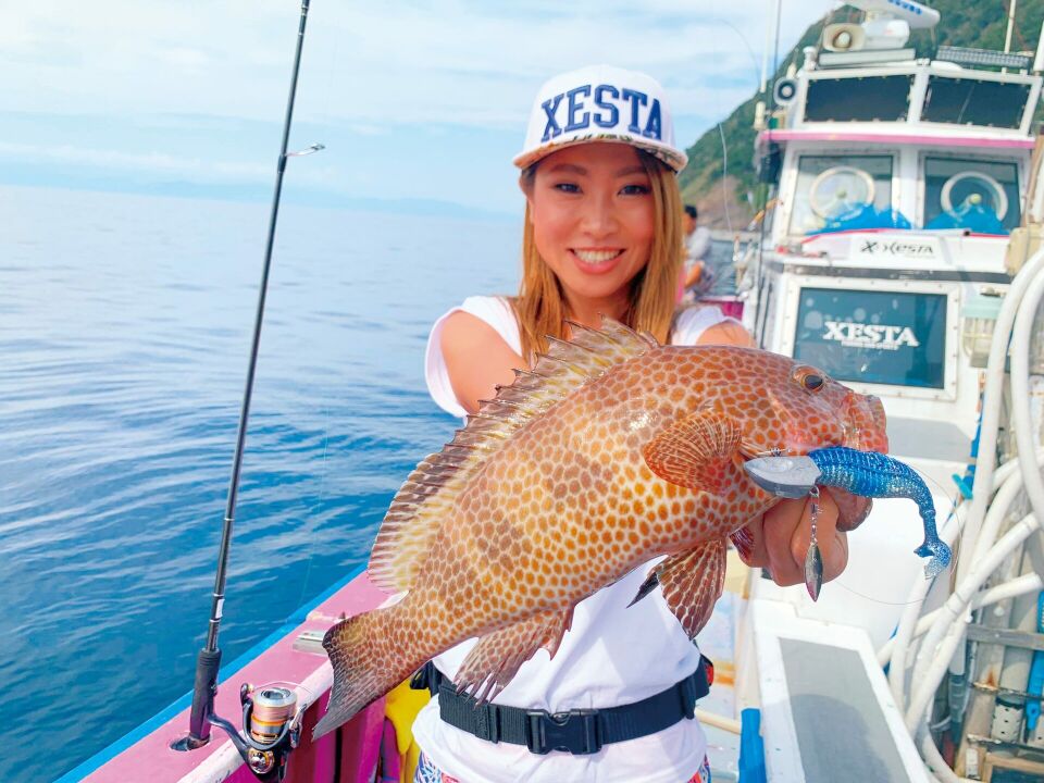 XESTA SHAD STAR SİLİKON 3.5'' 9.5CM KCHGD 6P