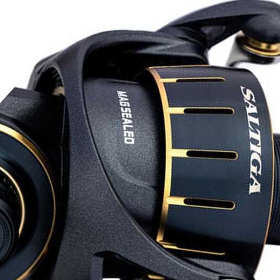 DAIWA SALTIGA 23 6000P MAKARA