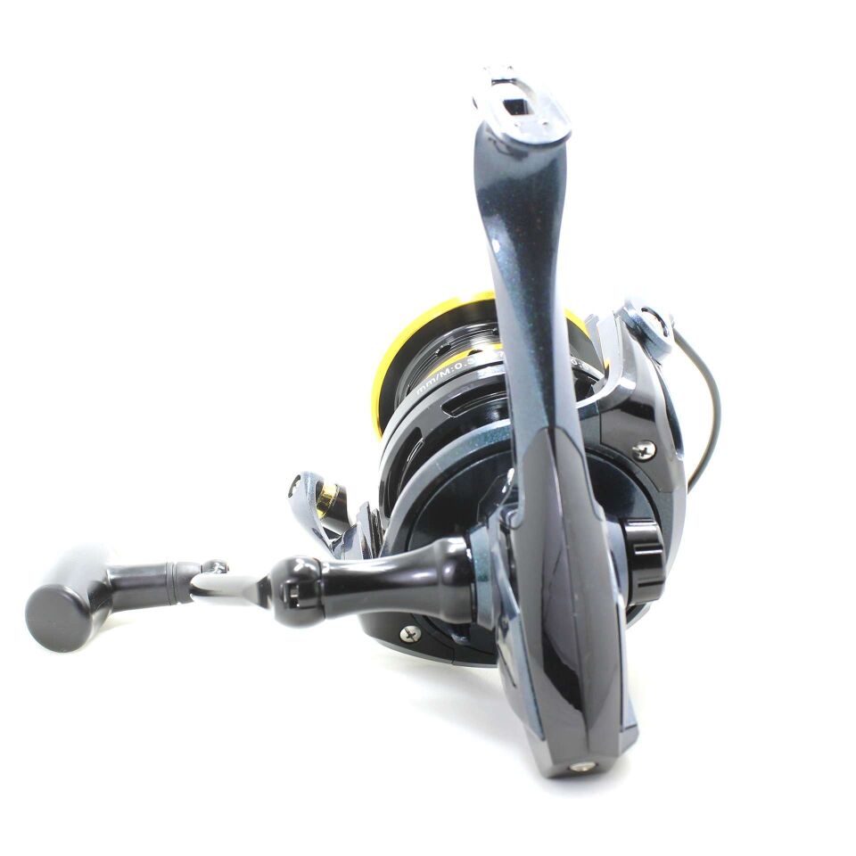 Silstar Sea Power FD 9000 Surf Makine 6+1 BB